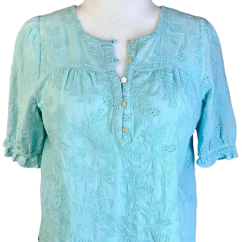 LOFT Light Aqua Blue Eyelet Embroidered Blouse Size M - Picture 4 of 11